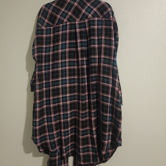 NWT Torrid flannel oversized shacket - Picture 2 of 4